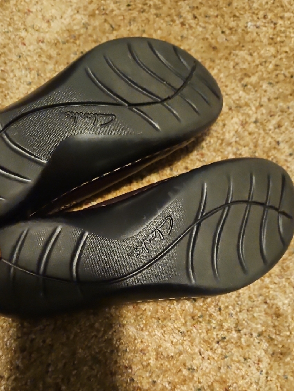 Clarks Collection Brown Slip-On Shoe - Picture 6 of 7